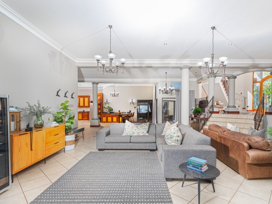 4 Bedroom Property for Sale in Kosmos Ridge North West